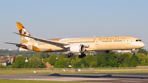 Photo of A6-BMD - Boeing 787-10 Dreamliner operated by Etihad Airways