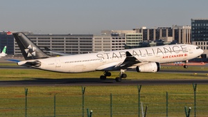 Photo of C-GHLM - Airbus A330-343 operated by Air Canada