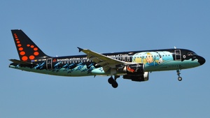 Photo of OO-SNB - Airbus A320-214 operated by Brussels Airlines