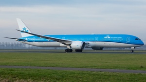 Photo of PH-BKR - Boeing 787-10 Dreamliner operated by KLM Royal Dutch Airlines