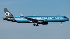 Photo of F-HNCO - Airbus A321-252NX operated by La Compagnie