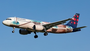 Photo of OO-SNM - Airbus A320-214 operated by Brussels Airlines