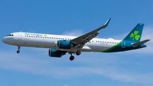 Photo of EI-XLX - Airbus A321-253NY operated by Aer Lingus