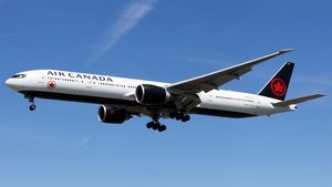 Photo of C-FIUL - Boeing 777-333(ER) operated by Air Canada