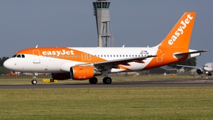 Photo of OE-LQP - Airbus A319-111 operated by easyJet Europe