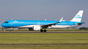 Photo of PH-AXK - Airbus A321-252NX operated by KLM Royal Dutch Airlines