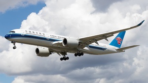 Photo of B-320S - Airbus A350-941 operated by China Southern Airlines