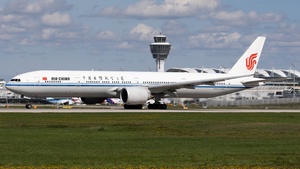 B-7973 - Boeing 777-39L(ER)