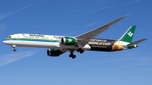 Photo of HZ-AR29 - Boeing 787-10 Dreamliner operated by Saudia