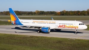 Photo of G-HLYA - Airbus A321-211 operated by Jet2