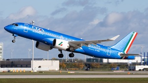 Photo of EI-HHV - Airbus A220-300 operated by ITA Airways