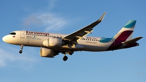 Photo of D-AENG - Airbus A320-251N operated by Eurowings