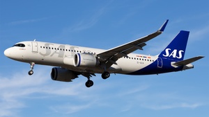 Photo of EI-SCH - Airbus A320-251N operated by SAS Connect