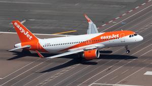 G-UZLB
