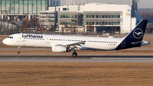 Photo of D-AIDA - Airbus A321-231 operated by Lufthansa