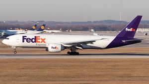 Photo of N878FD - Boeing 777-FS2 operated by FedEx