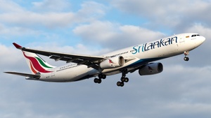 Photo of 4R-ALO - Airbus A330-343 operated by SriLankan Airlines