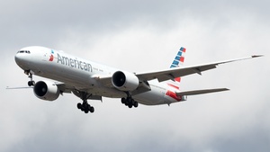 Photo of N721AN - Boeing 777-323(ER) operated by American Airlines