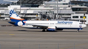 Photo of TC-SOM - Boeing 737 MAX 8 operated by SunExpress
