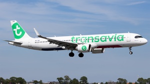 Photo of PH-YHE - Airbus A321-252NX operated by Transavia