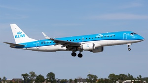 Photo of PH-EXY - Embraer ERJ-190STD operated by KLM Cityhopper