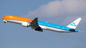 Photo of PH-BVA - Boeing 777-306(ER) operated by KLM Royal Dutch Airlines