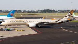 Photo of A6-XWI - Airbus A350-1041 operated by Etihad Airways