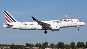 Photo of F-HZUT - Airbus A220-300 operated by Air France