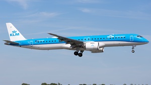 Photo of PH-NXP - Embraer ERJ-195-E2 operated by KLM Cityhopper