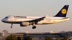Photo of D-AIBD - Airbus A319-112 operated by Lufthansa