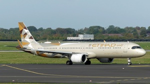 Photo of A6-LRE - Airbus A321-251NX operated by Etihad Airways