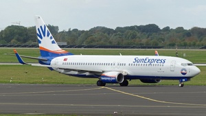Photo of TC-SON - Boeing 737-86J operated by SunExpress