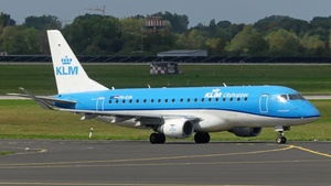Photo of PH-EXH - Embraer ERJ-175STD operated by KLM Cityhopper