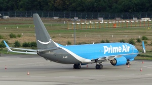 Photo of EI-AZG - Boeing 737-86Q(SF) operated by Amazon Prime Air (opb ASL Airlines Ireland)