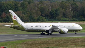 Photo of V8-OAS - Boeing 787-8 BBJ Dreamliner operated by Brunei Royal Flight