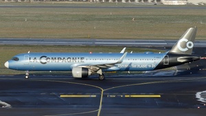 Photo of F-HBUZ - Airbus A321-252NX operated by La Compagnie