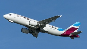 Photo of D-ABZN - Airbus A320-216 operated by Eurowings