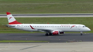 Photo of OE-LWB - Embraer ERJ-195LR operated by Austrian Airlines