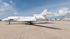 Photo of D-AGBF - Dassault Falcon 7X operated by Volkswagen AirService