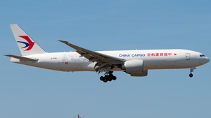 Photo of B-221S - Boeing 777-F operated by China Cargo Airlines