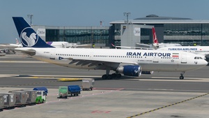 Photo of EP-MDU - Airbus A300B4-605R operated by Iran Airtour