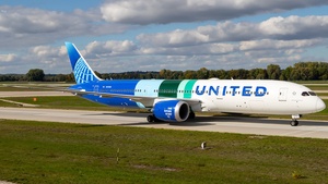 Photo of N24988 - Boeing 787-9 Dreamliner operated by United Airlines