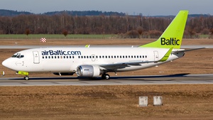 YL-BBL - Boeing 737-33V