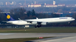 D-AIHV - Airbus A340-642