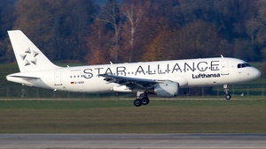 D-AIQS - Airbus A320-211