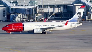 EI-FVX - Boeing 737-8JP