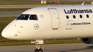 Photo of D-AEBC - Embraer ERJ-195LR operated by Lufthansa CityLine