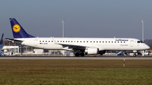 Photo of D-AEMC - Embraer ERJ-195LR operated by Lufthansa CityLine