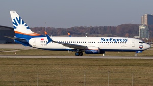Photo of TC-SEN - Boeing 737-8HC operated by SunExpress