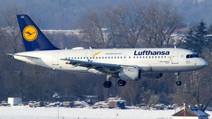Photo of D-AILU - Airbus A319-114 operated by Lufthansa